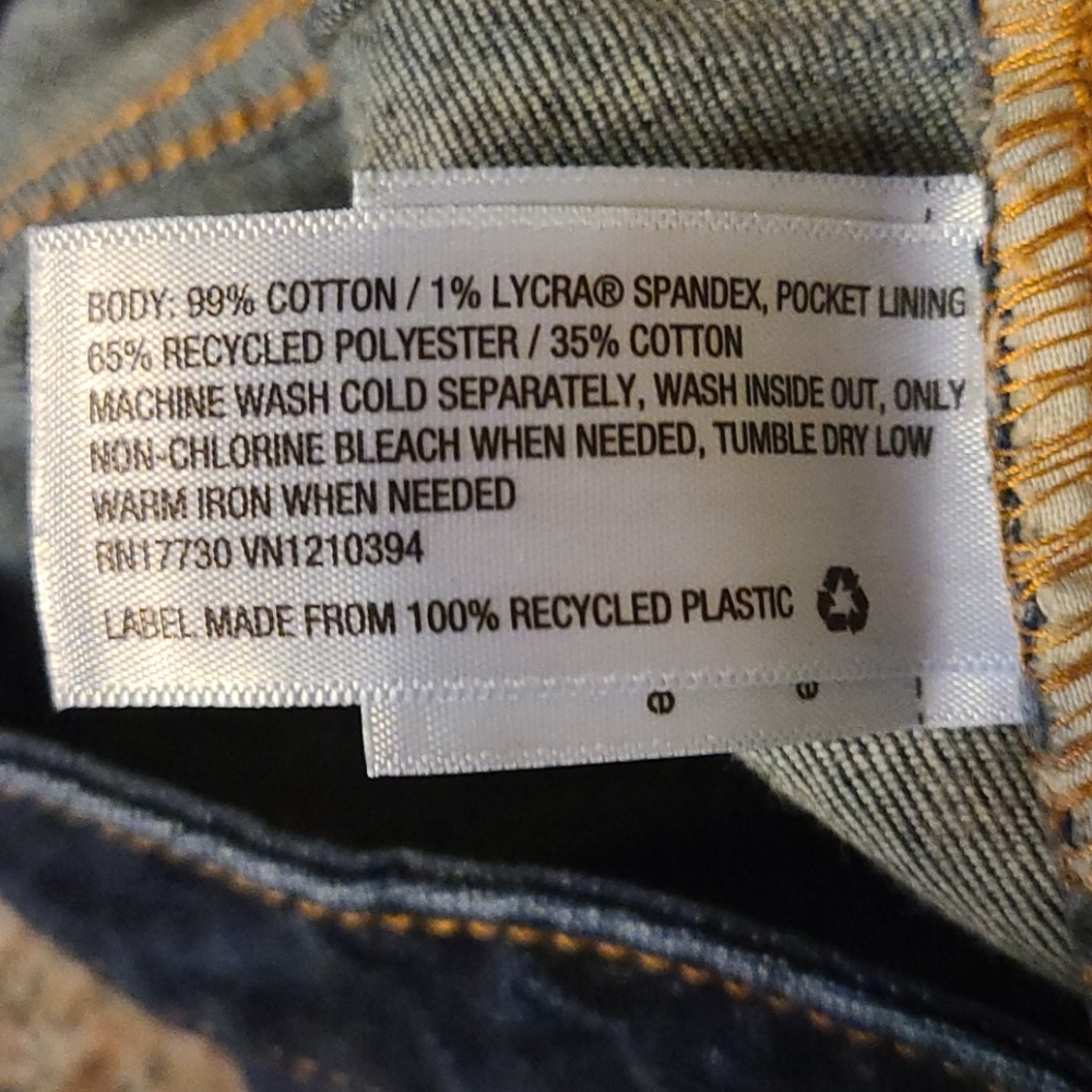 Universal Thread High Rise Kick Boot Crop Jeans - Picture 5 of 7